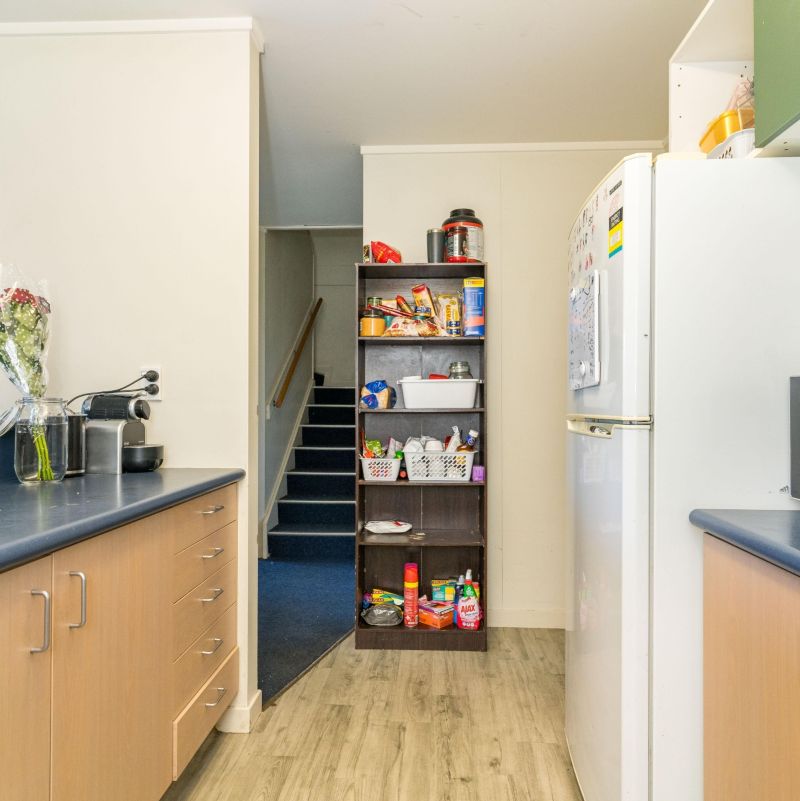 Anzac Ave - Kitchen