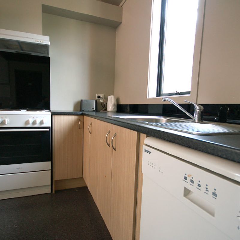 Gardens Le Grand shared kitchens give you added flexibility 